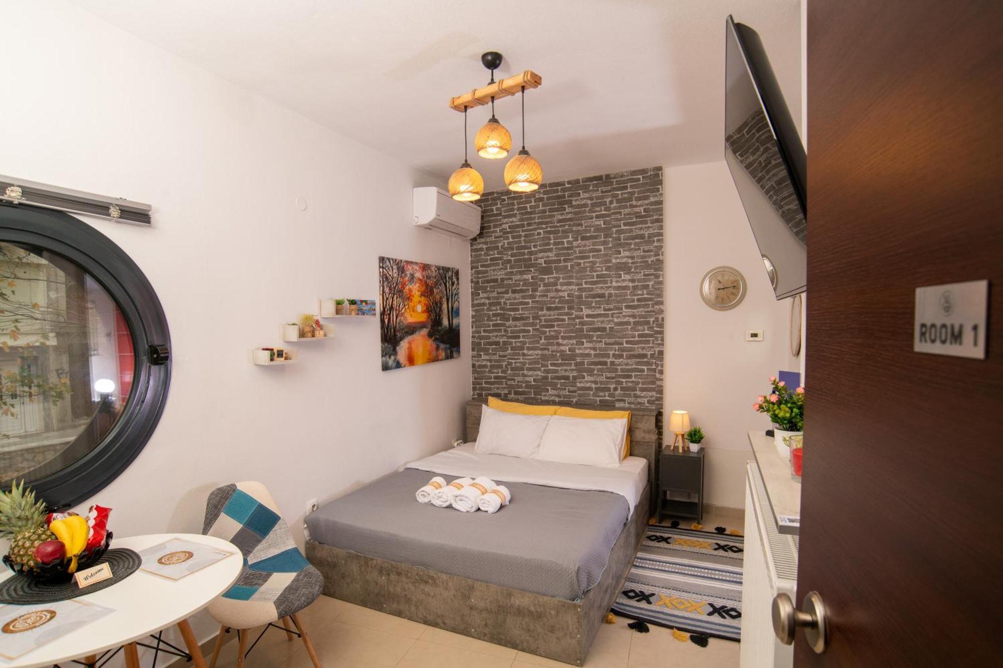Central & Riverfront Room 1 Эдесса Экстерьер фото
